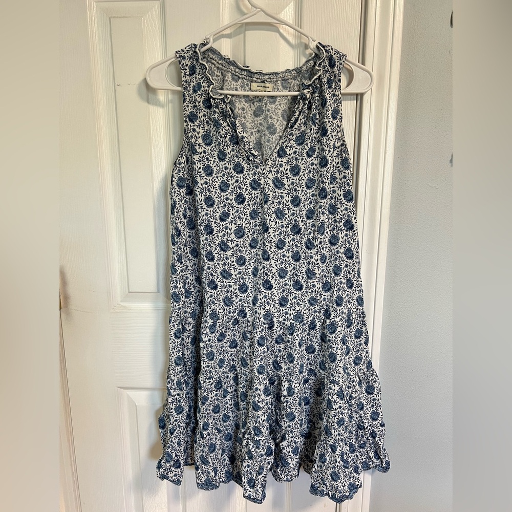 Max Studio Split Neck Tiered Dress size medium
